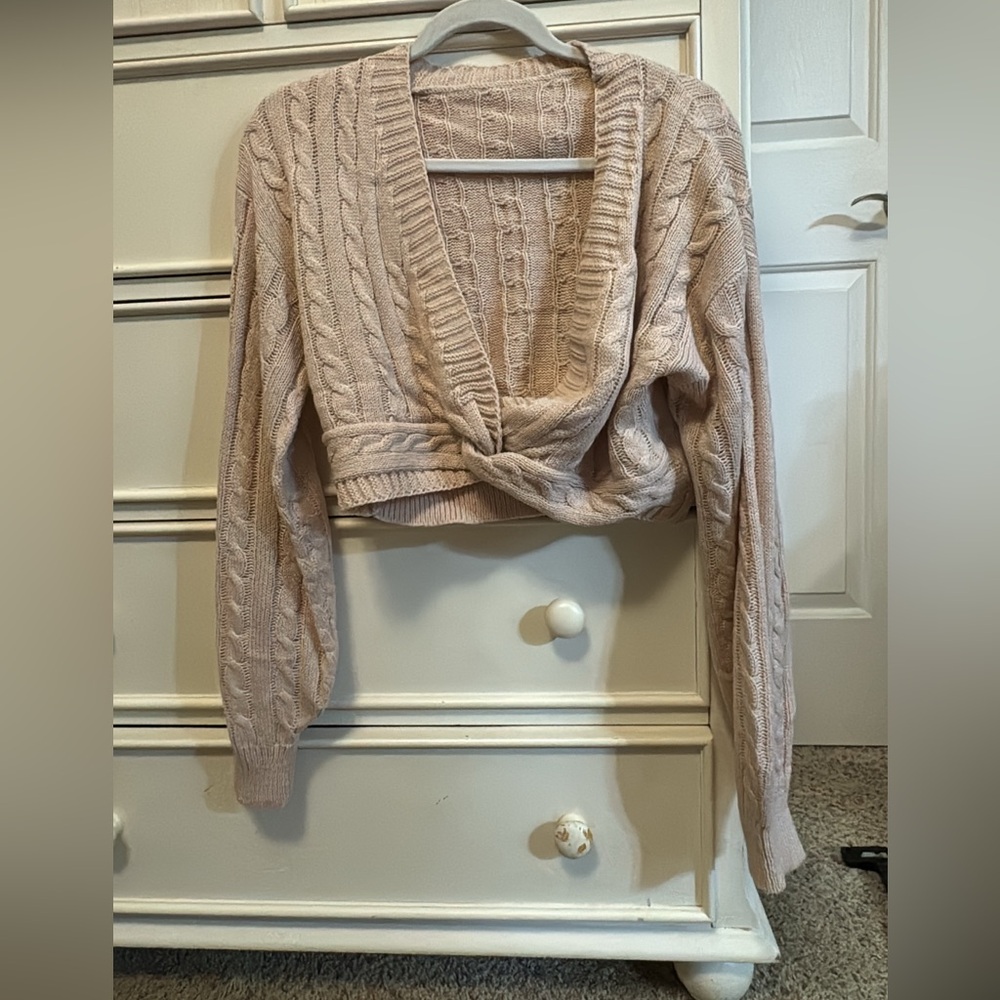Women's Cable Knit Sweater - Cream